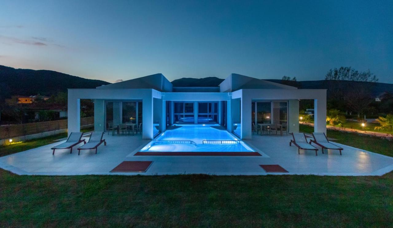 La Villa Del Mare - Nafpaktos Beach Exterior photo